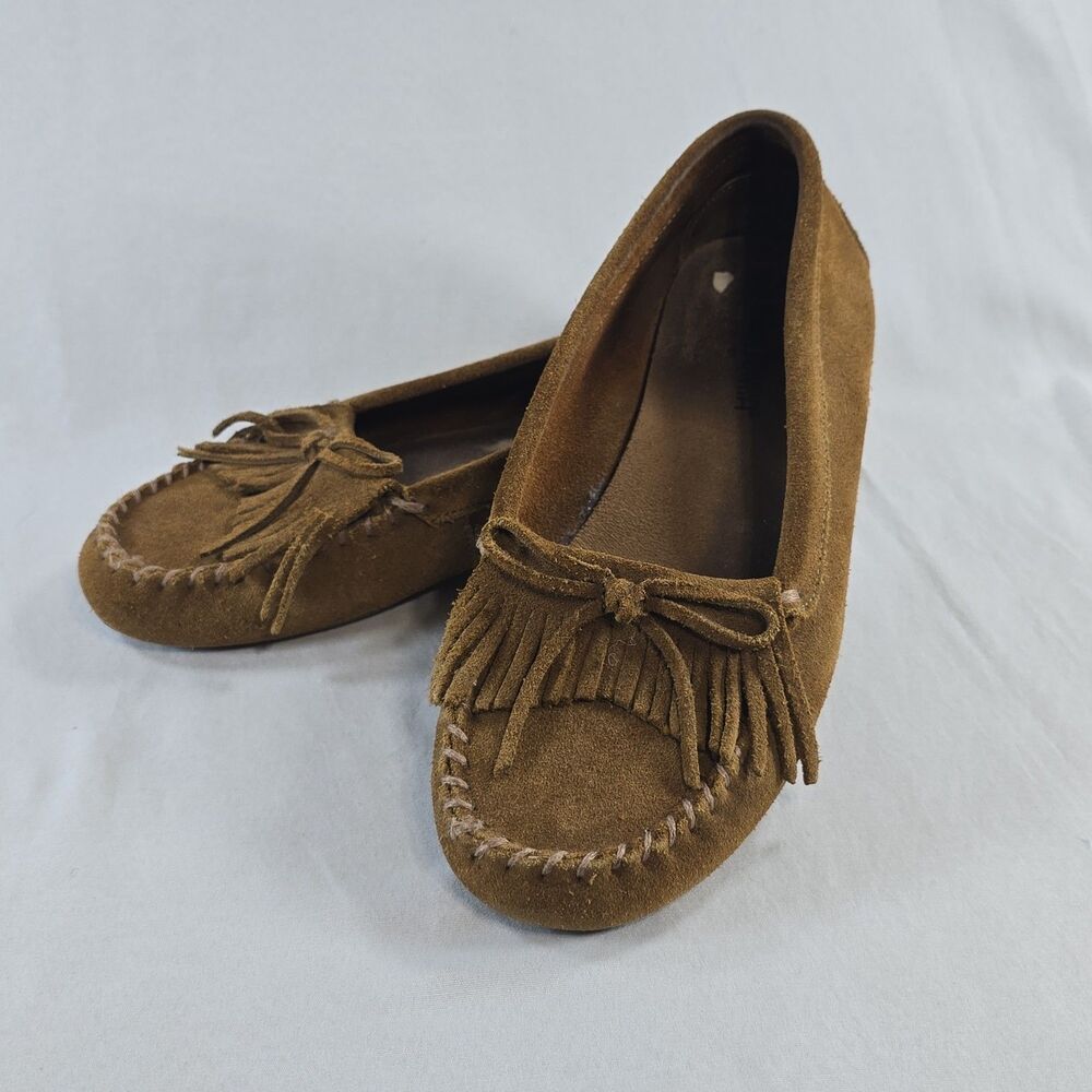 Minnetonka Kilty Warm Brown Suede Leather Moccasin Women’s Sz 8 Loafer Slippers